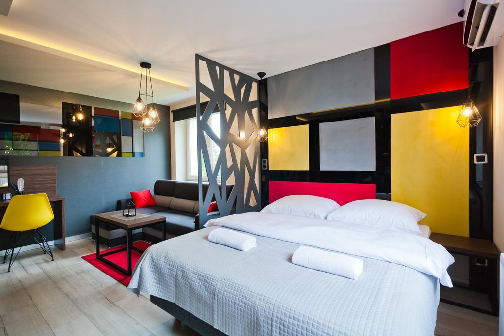 Łańcut Apartament Trojkaty I Kwadraty מראה חיצוני תמונה